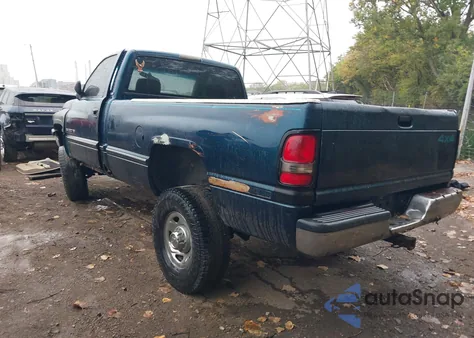 1994 Dodge Ram 2500 z USA, uszkodzony, nr VIN 1B7KF26Z2RS530903